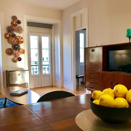 Apartment Large Elegant Flat, In Central